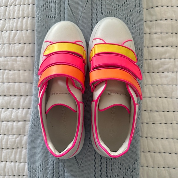 Neon Alexander McQueen Oversized Sneakers - Picture 1 of 4